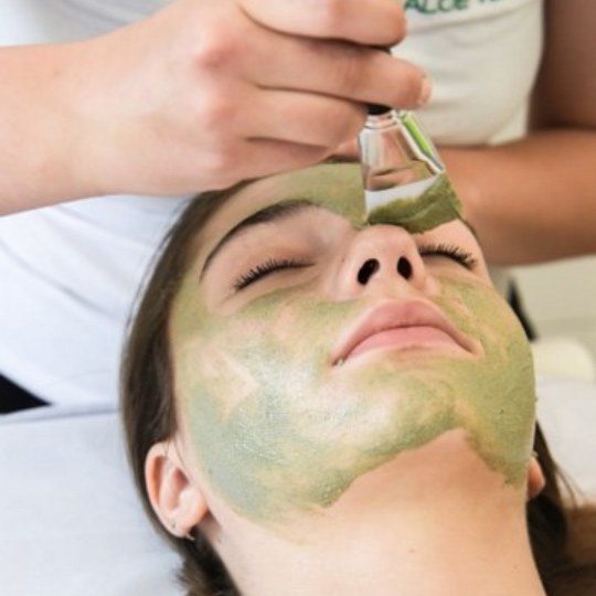 Anti-age oz. pomlajevalna nega obraza - 90 min - Maska