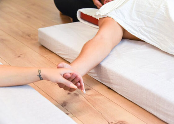 Kako presenetiti za Valentinovo? Izberite masažo za pare!