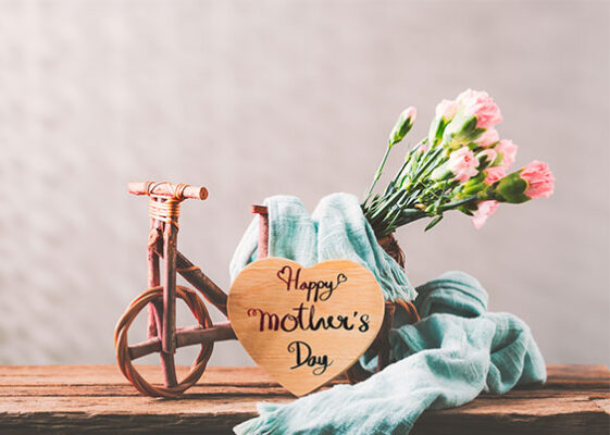 Materinski dan Darila