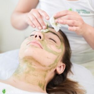 Nega obraza z aloe vero - Maska čiščenje - Lepotni center Aloe Vera Ljubljana